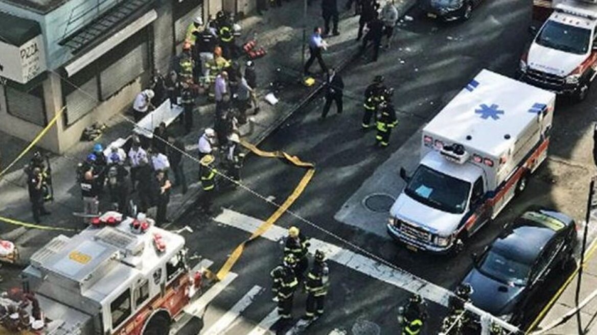 Huge explosion in New York (photos)