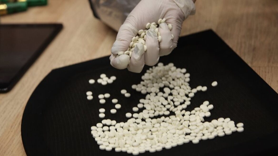 Ακολούθησαν τον αγοραστή και έφτασαν στον διακινητή