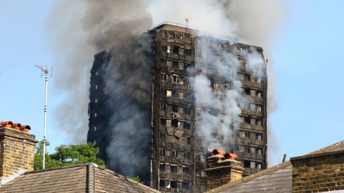 Το Λονδίνο θρηνεί για τον πύργο Γκρένφελ