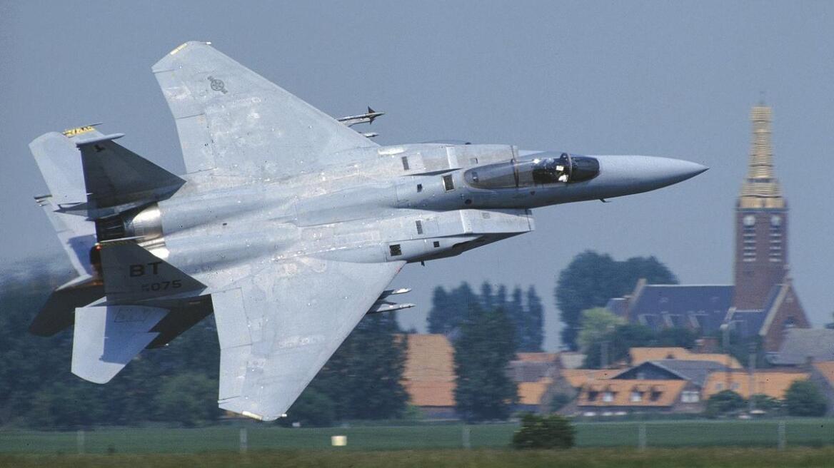Qatar signs $12 billion deal to buy F-15 jets from U.S. in the middle of the Gulf crisis