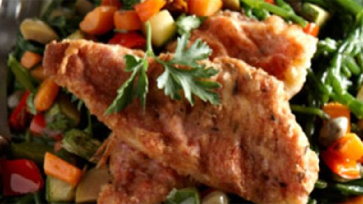 Μπαρμπούνια τραγανά με αλμύρα και λαχανικά