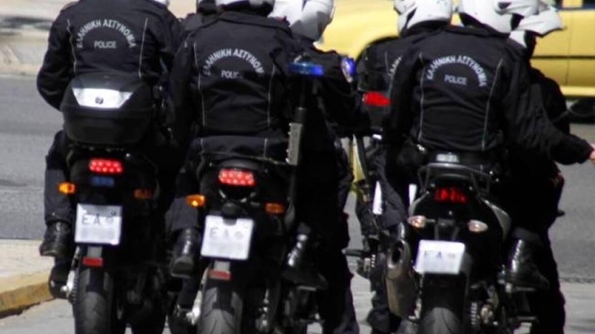 Πάτρα: Χτύπησαν και λήστεψαν υπάλληλο επιχείρησης