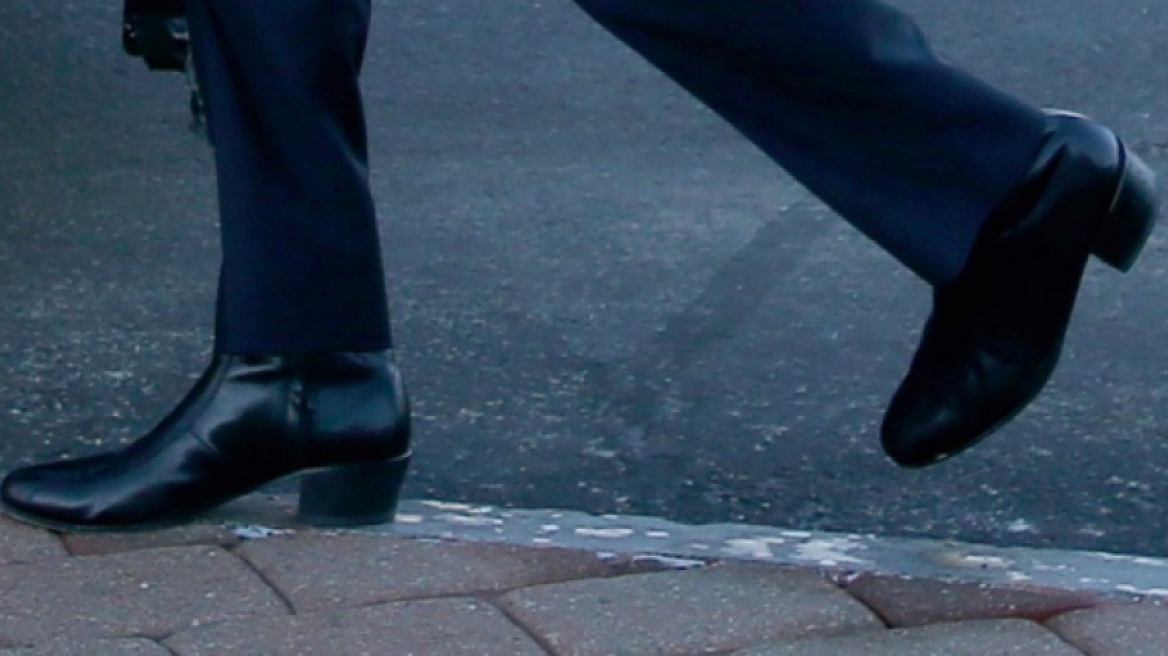 Heels for men are back in fashion