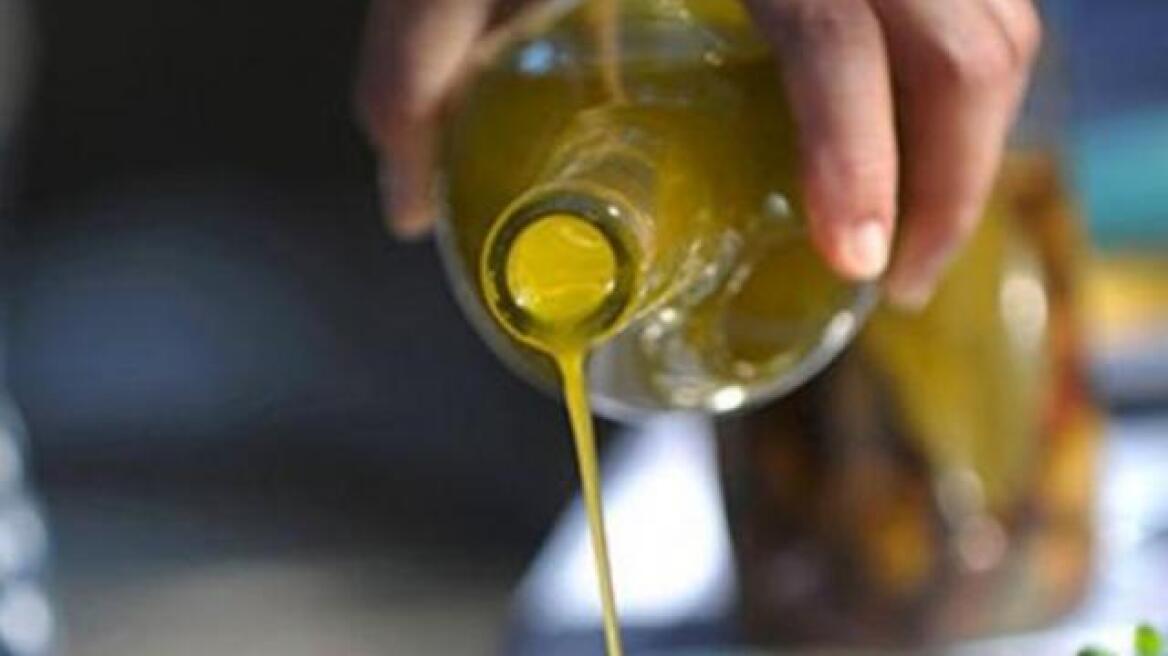 Πωλούσε αμφίβολης ποιότητας λάδι για ελαιόλαδο στα Γιαννιτσά