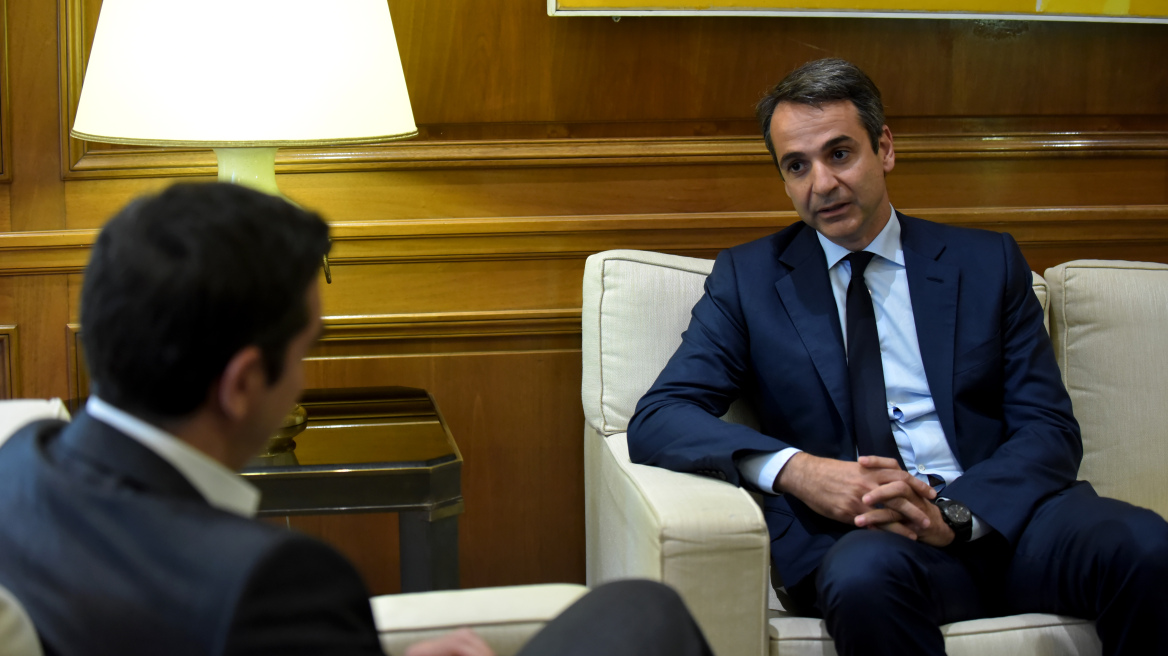 ΝΔ: «Προσχηματική» η συναινετική στάση του Τσίπρα