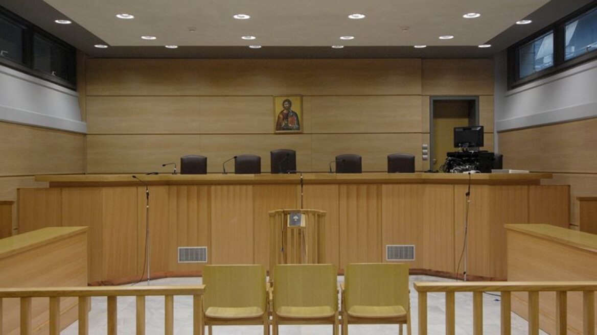 Οι δικηγόροι ζητούν παράταση της προθεσμίας καταβολής των ασφαλιστικών εισφορών