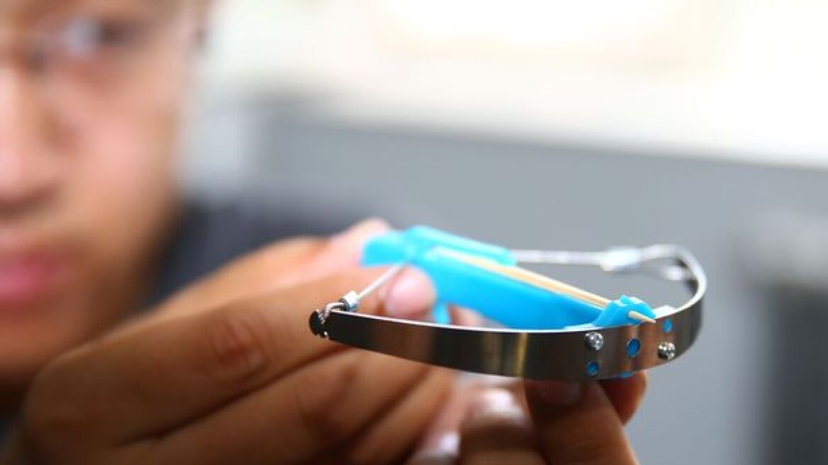 Νέο παιχνίδι τύπου «fidget spinner» απειλεί με σοβαρό τραυματισμό εφήβους και παιδιά