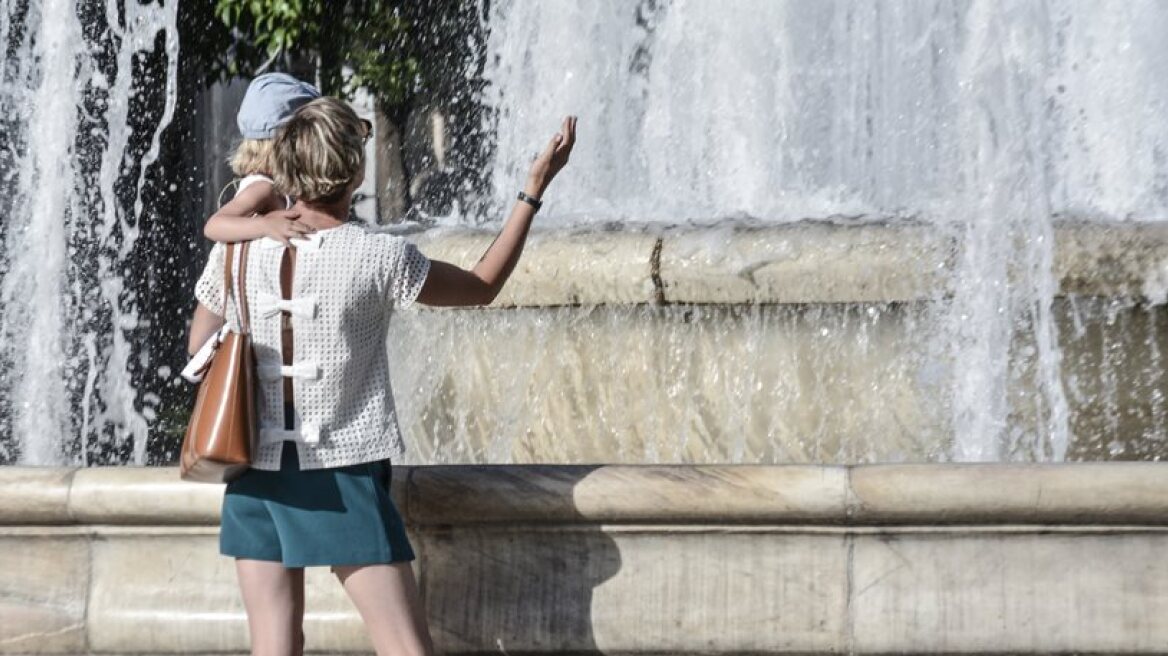 Athens municipality emergency plan to deal with heatwave