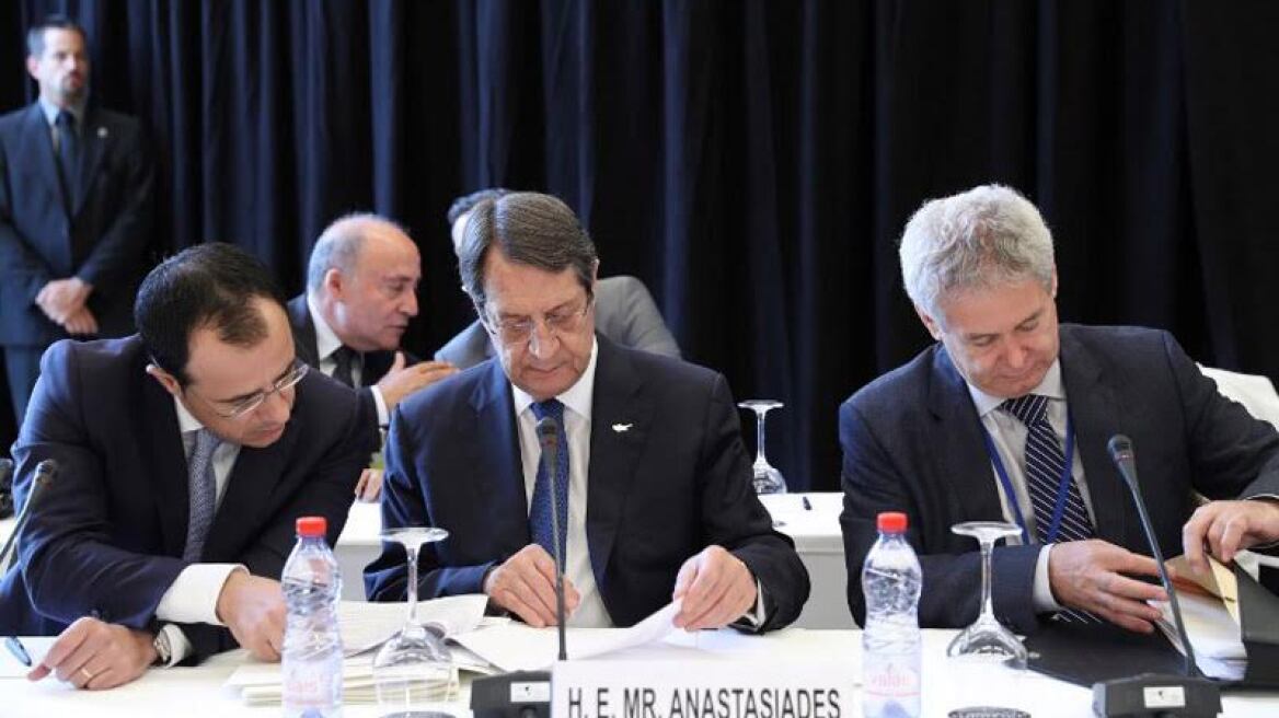 Κυπριακό: Ο ΓΓ του ΟΗΕ παίρνει στα χέρια του τη διαπραγμάτευση 