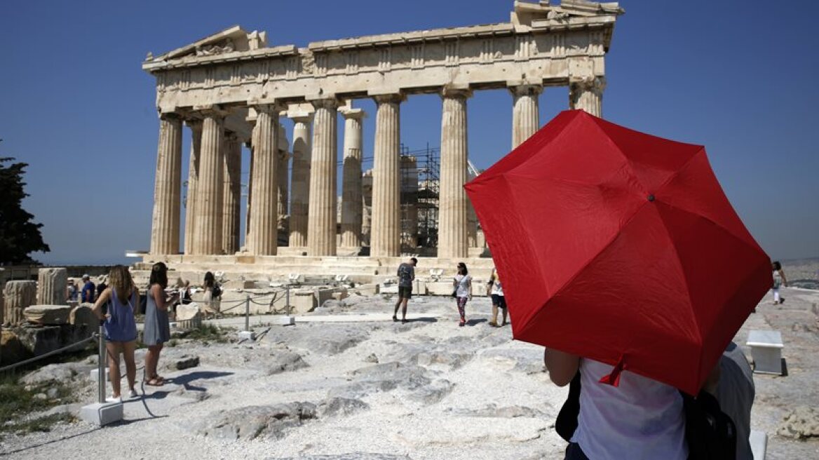 Greeks recommend best sites to tourists in online survey