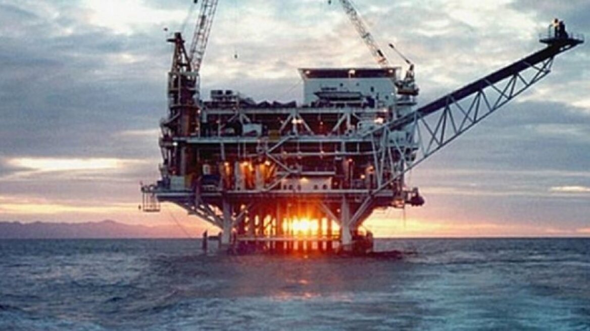 Συμφωνία 4,8 δισ. δολαρίων μεταξύ Total και Ιράν