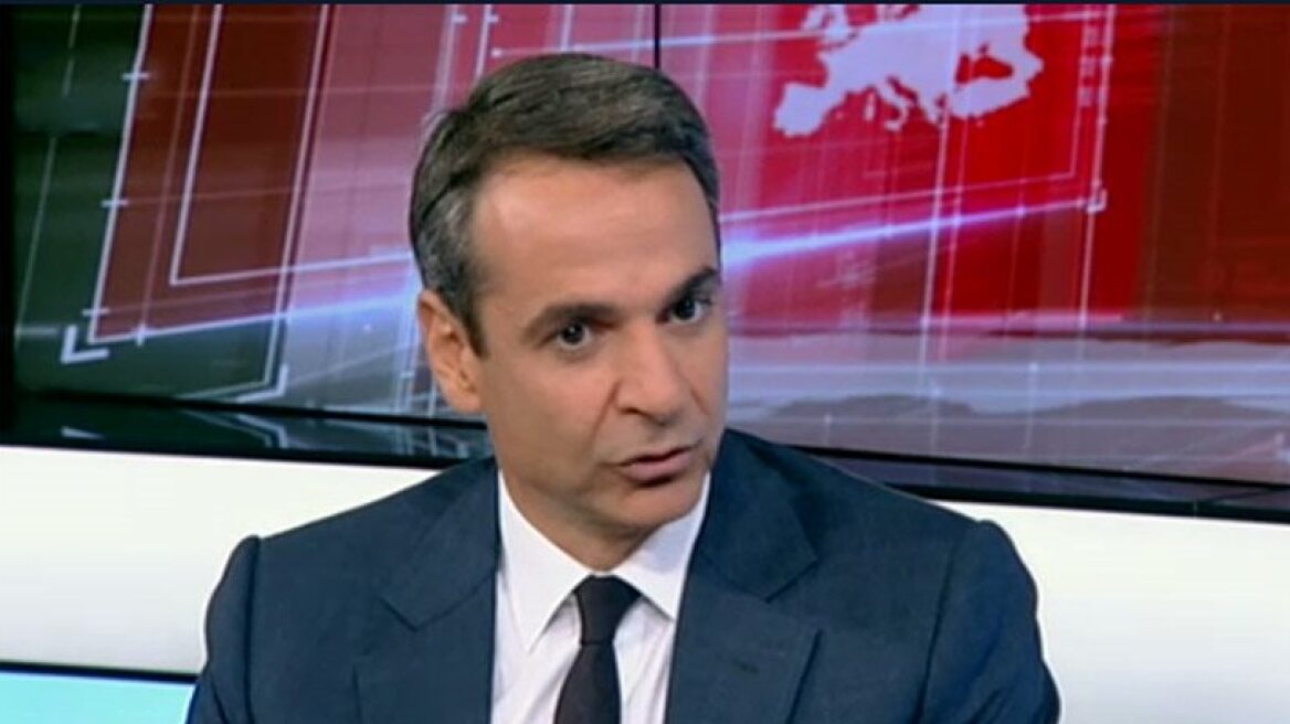 Kyriakos Mitsotakis: Unthinkable of Defence Minister to be talking to convict