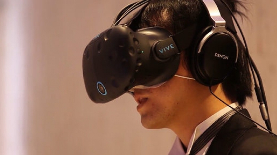 Japanese men marry VR brides! (video)