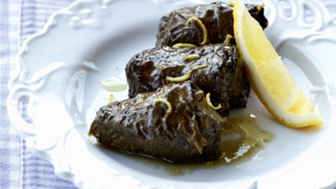 Ντολμαδάκια με κιμά και πλιγούρι