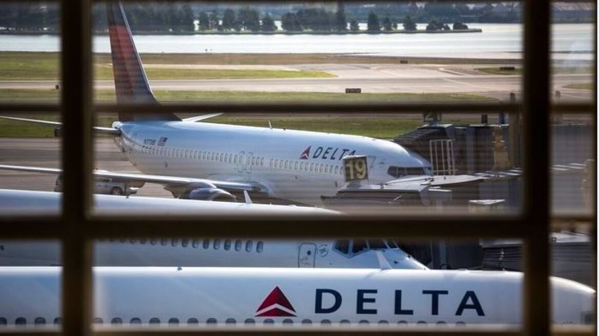 Τραγωδία σε πτήση της Delta στις ΗΠΑ: Δεκάχρονη υπέστη καρδιακό επεισόδιο κι έφυγε από τη ζωή