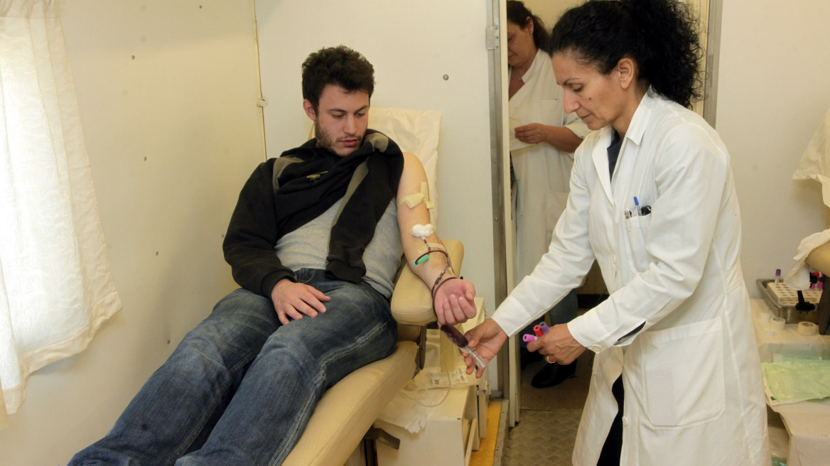 Αιμοδοσία: Με το σταγονόμετρο το αίμα στη χώρα μας - Μεγάλες οι ελλείψεις