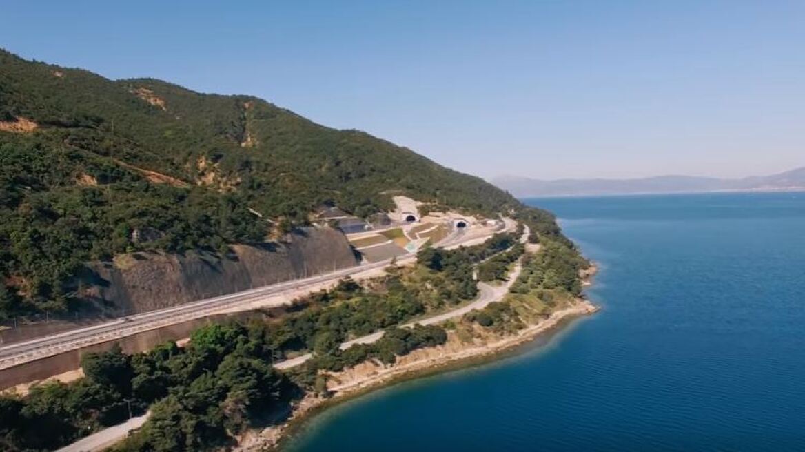 Βίντεο από την Ολυμπία Οδό: Η σωστή οδήγηση στις σήραγγες  