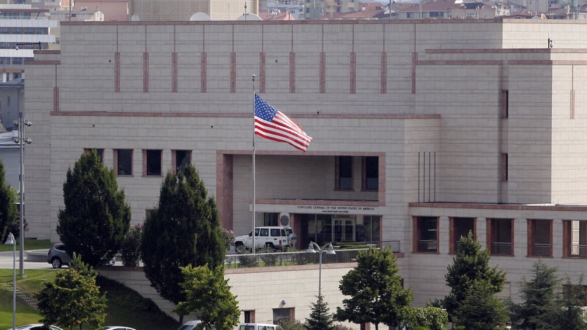Συναγερμός στην Κωνσταντινούπολη: Άγνωστος εισέβαλε στην πρεσβεία των ΗΠΑ