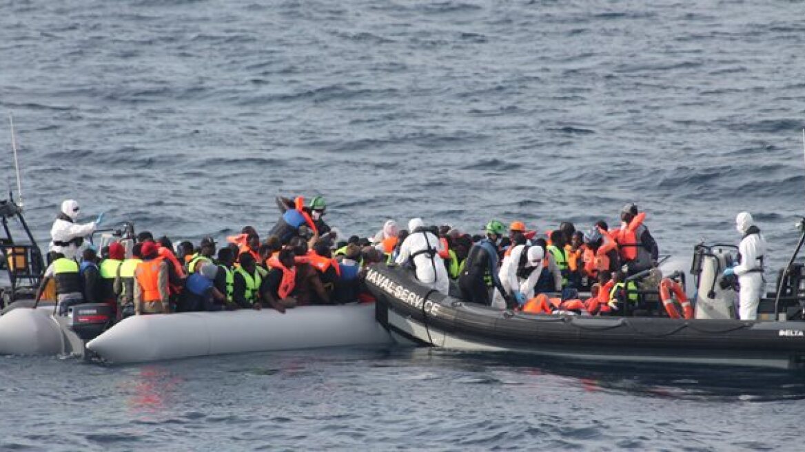 Πάνω από 7.000 πρόσφυγες αναμένονται σήμερα στην Ιταλία