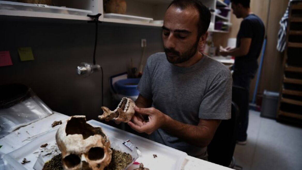 Archaeologists go high-tech in 2,500-year-old Greek cold case