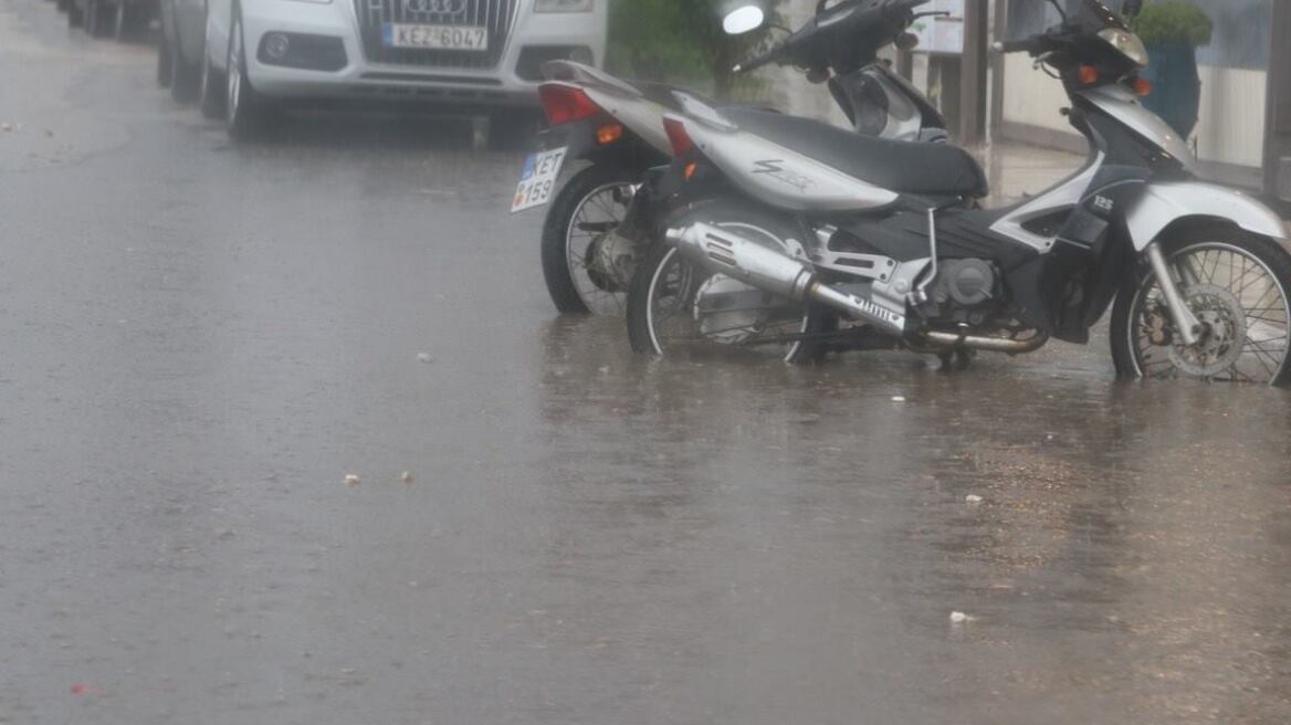 Φωτογραφίες: Πρωινό μπουρίνι στο Αργοστόλι