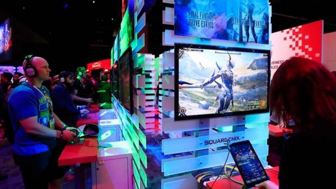 Greeks to pay at least €65ml on new taxes on PC and digital devices