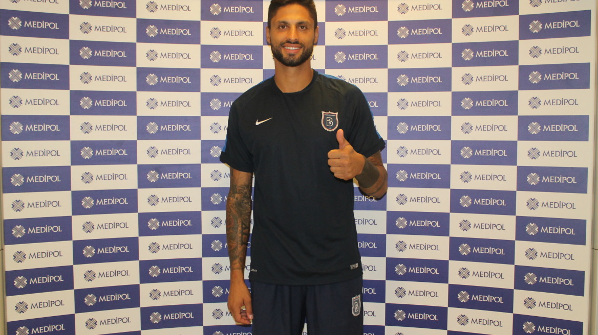 Ολυμπιακός: Αύριο υπογράφει στην Μπασακσεχίρ ο Ντα Κόστα 