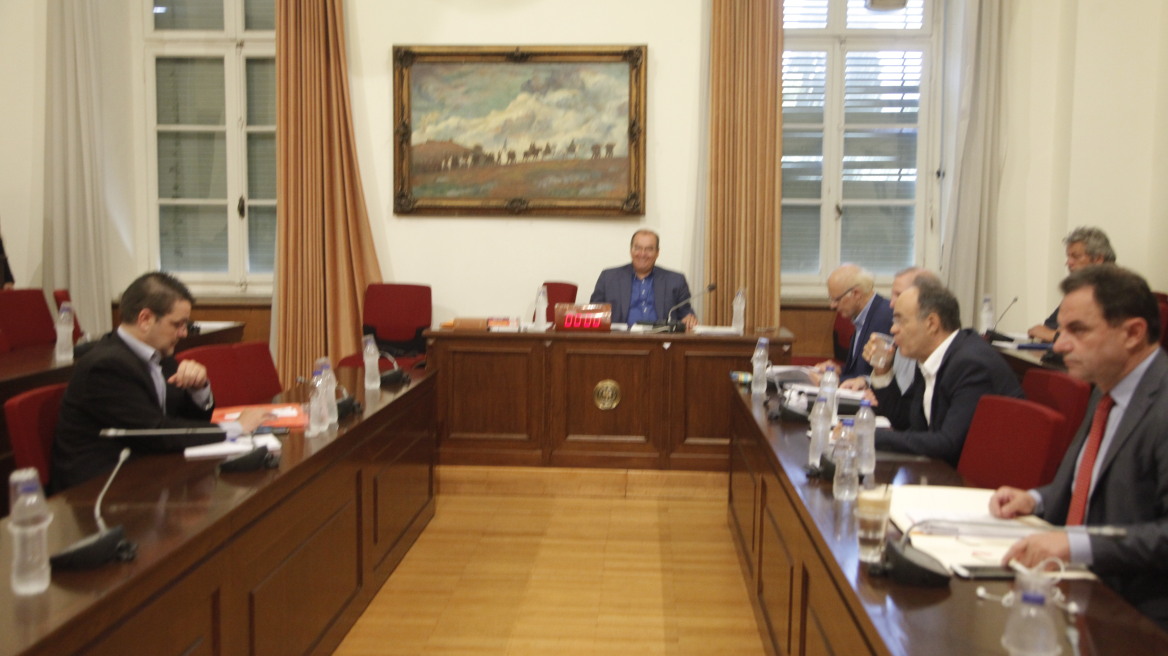 Εξεταστική για Υγεία: Μυστικές συναντήσεις με μάρτυρες παραδέχτηκε ο Μπαλωμενάκης 