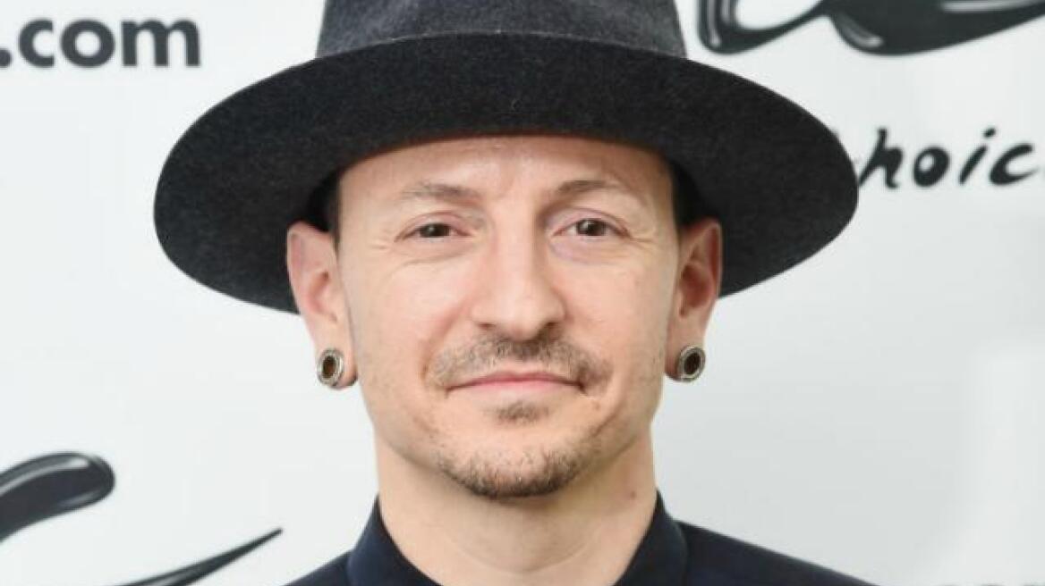 Linkin Park singer Chester Bennington has reportedly committed suicide!