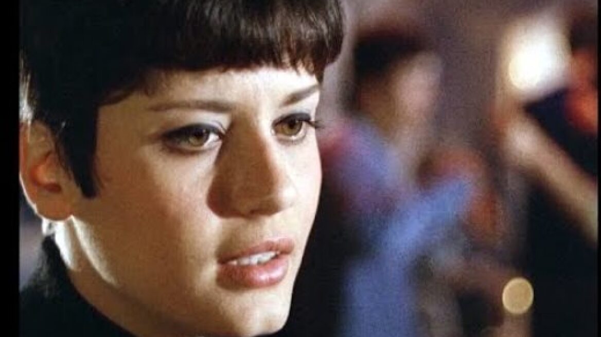 Σπάνια δημόσια εμφάνιση! Πώς είναι σήμερα η τραγουδίστρια Πόπη Αστεριάδη 