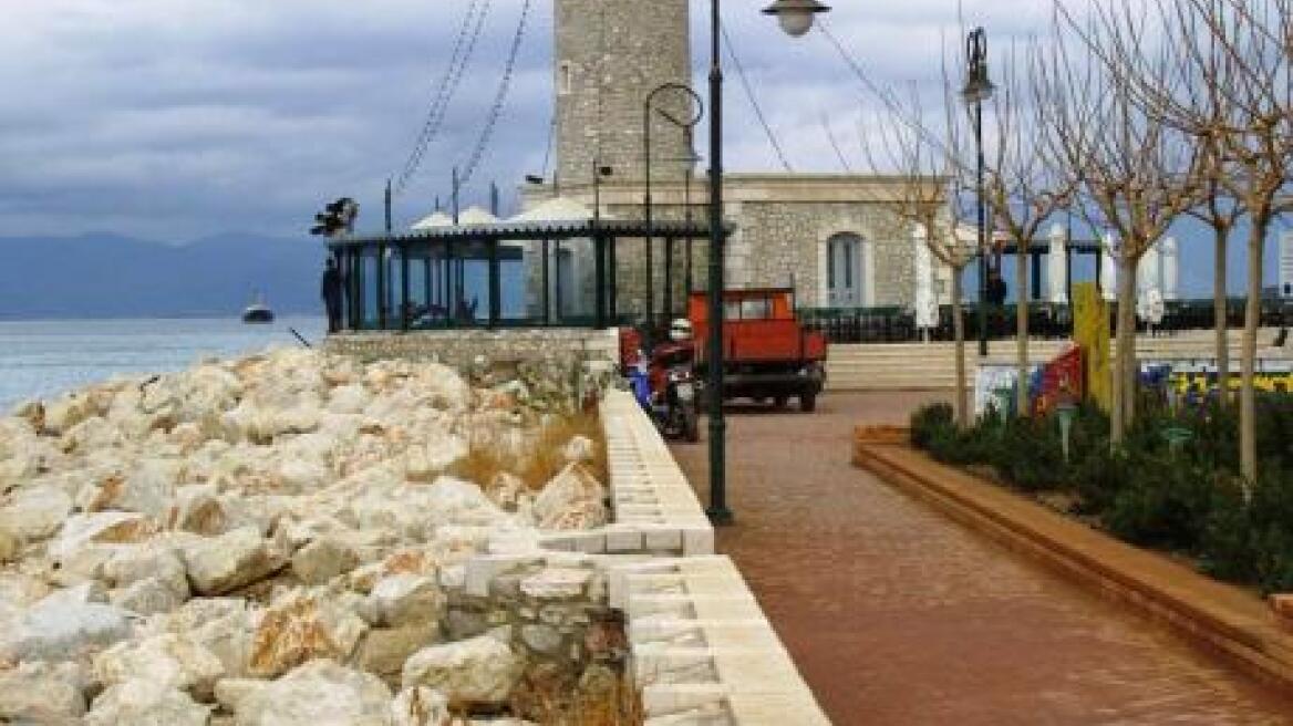 Πάτρα: Εξέπνευσε ο άνδρας που ανασύρθηκε από τη θάλασσα στο Φάρο της Πάτρας