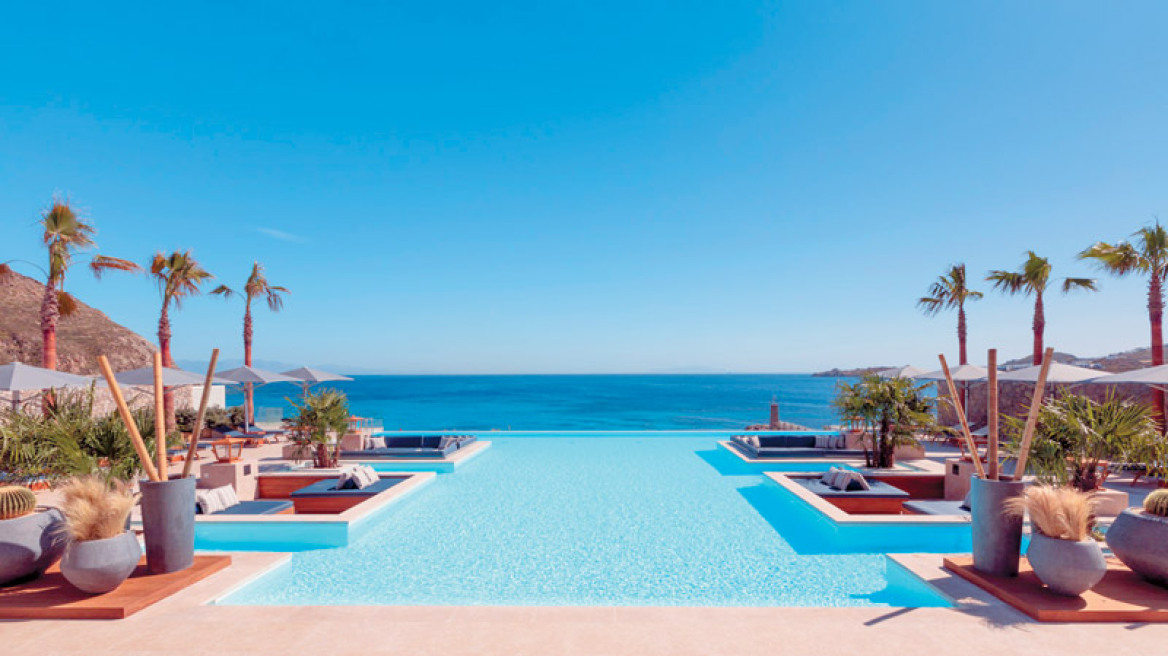 Santa Marina: To resort των jet setters και των celebrities