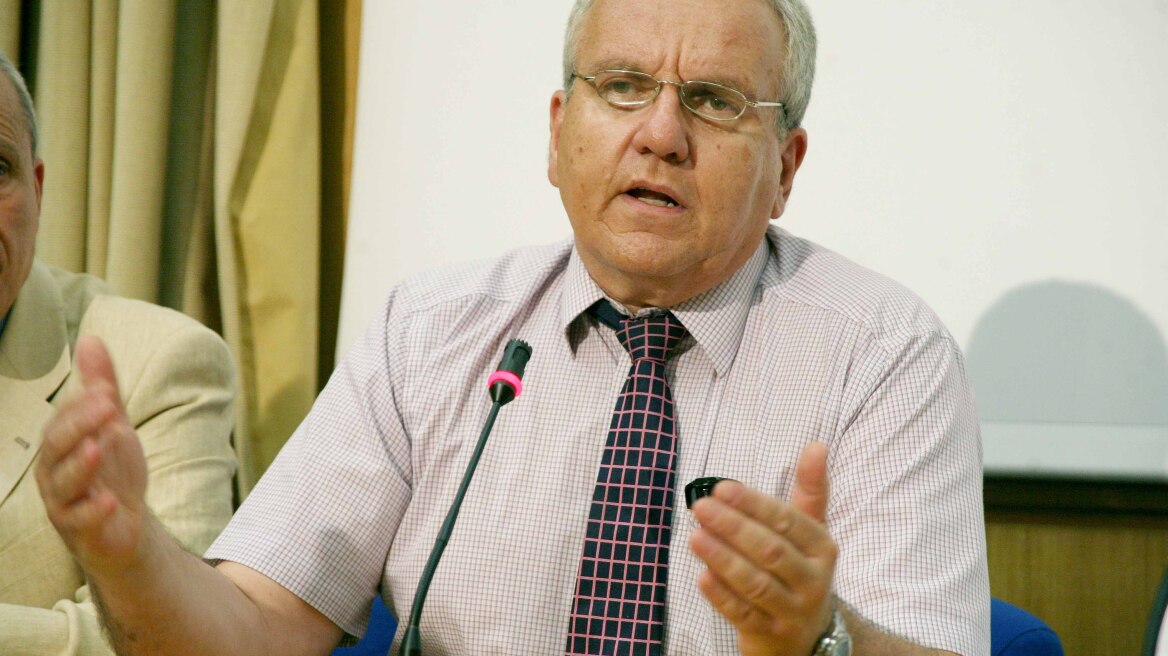Mια ιστοσελίδα αφιερωμένη στη μακροζωία με τη σφραγίδα του καθηγητή Στεφανάδη