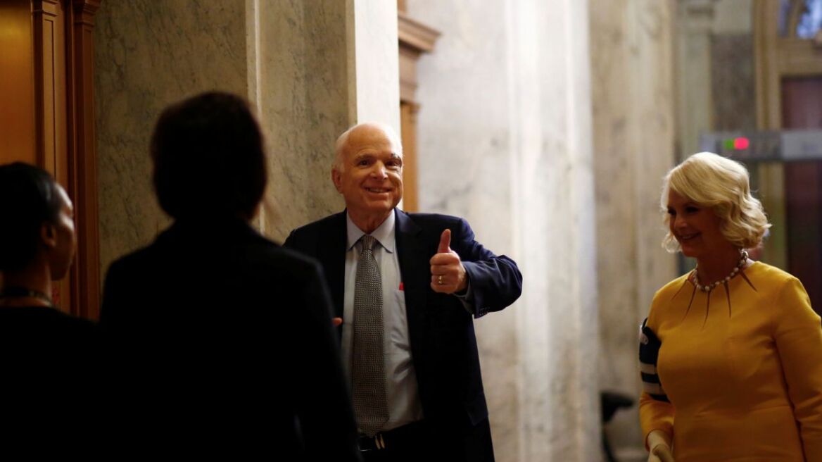 Senate votes to open debate on healthcare repeal