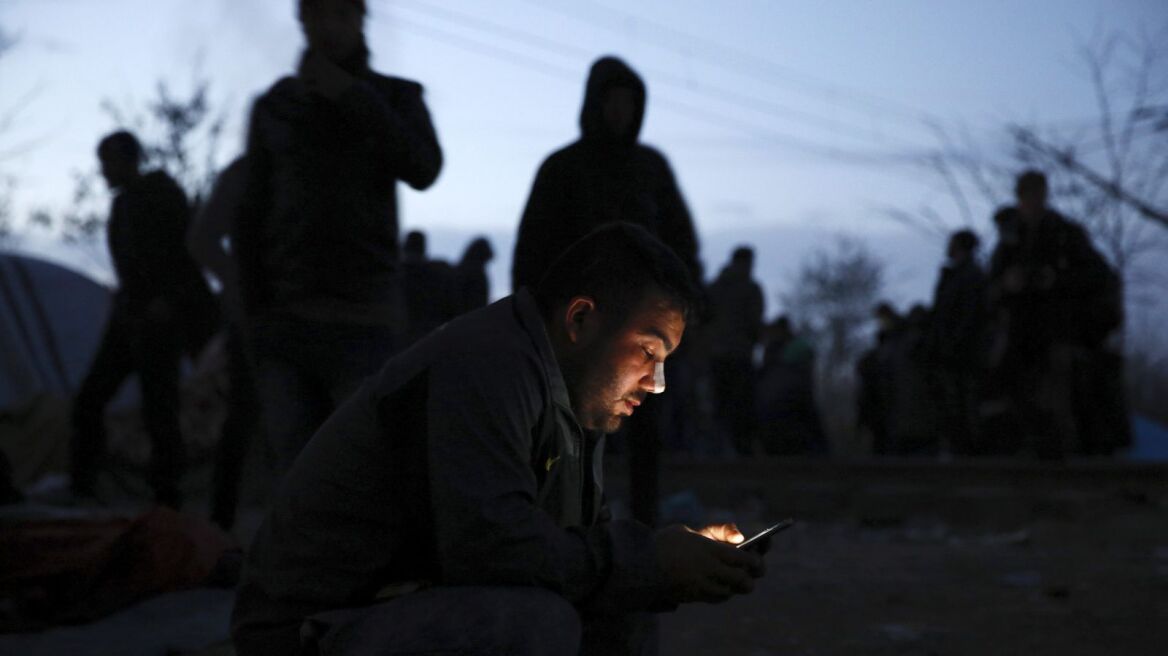 Google searches predicted the wave of refugees to Greece! (CHARTS)