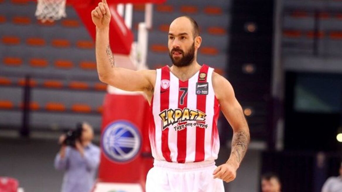 FIBA: Οι ευχές της στον “Kill Bill” για τα γενέθλια του! (photo)