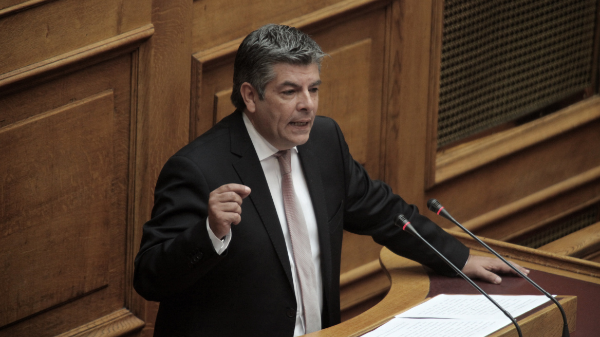 Δημοκρατική Συμπαράταξη για τις πυρκαγιές: Τραγικά ανεπαρκής ο Τόσκας 