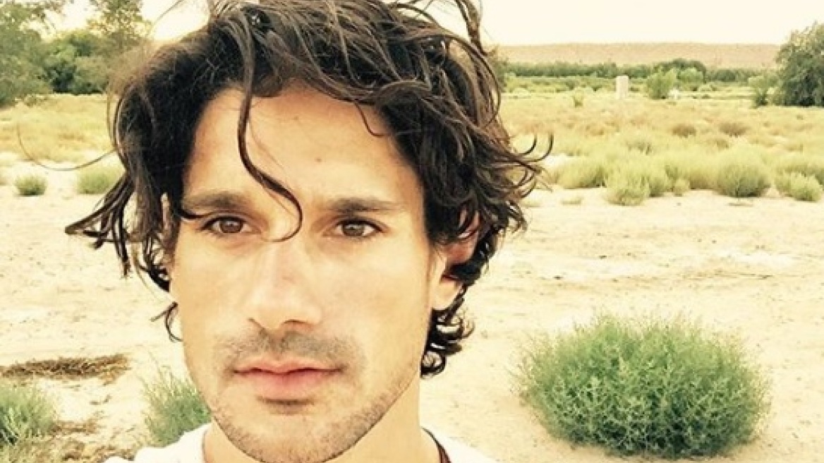Wow! Ο Πάνος Βλάχος ξετρελαίνει το Instagram με το six-pack του