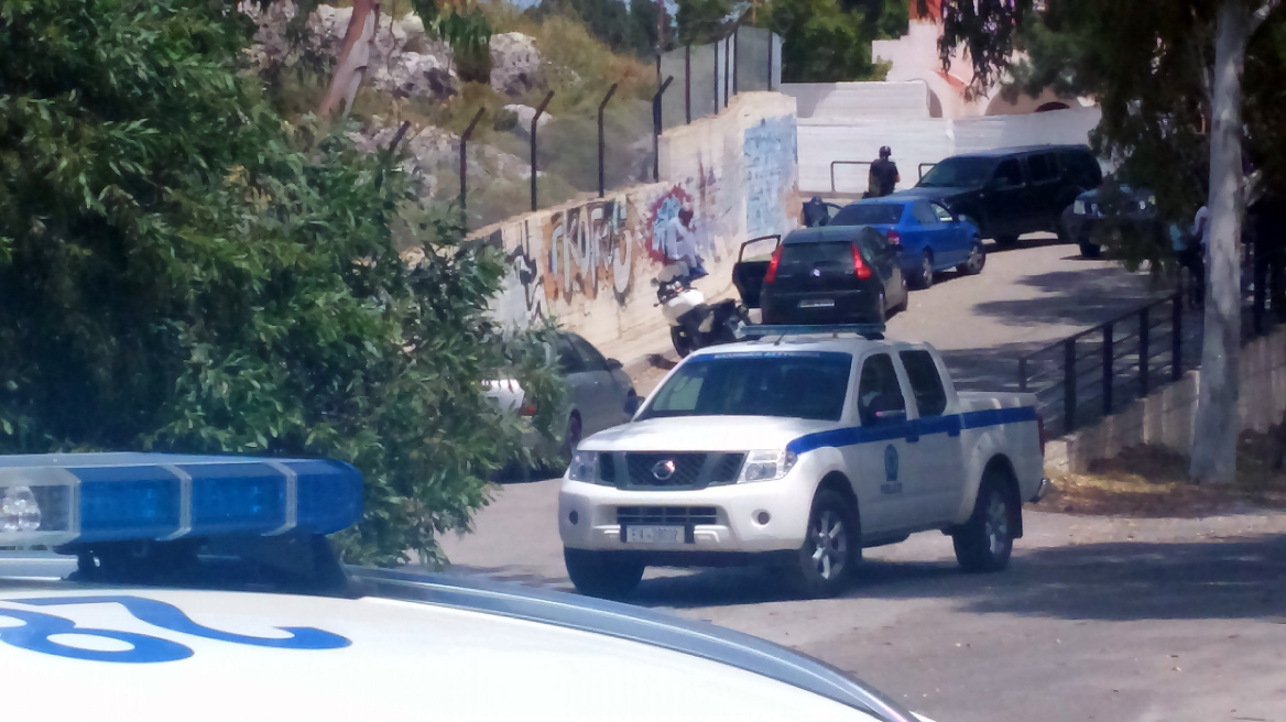 Κρήτη: Τον πυροβόλησαν στα πόδια αλλά δεν λέει πώς έγινε