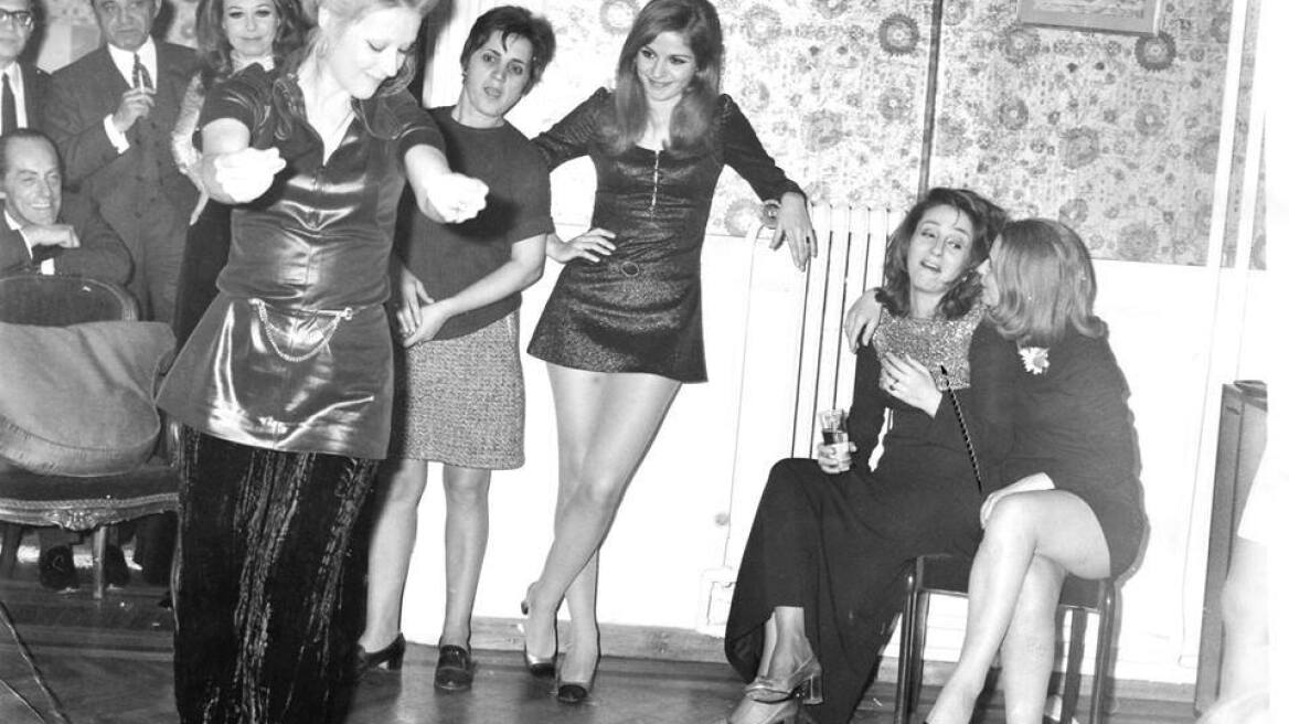 Σπάνιες φωτογραφίες από το προσωπικό αρχείο της Ζωής Λάσκαρη