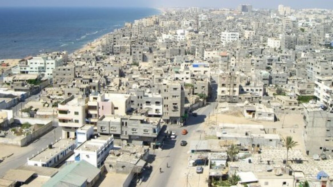 Παλαιστίνιος ψαράς βρήκε μπουκάλι με μήνυμα από τη Ρόδο