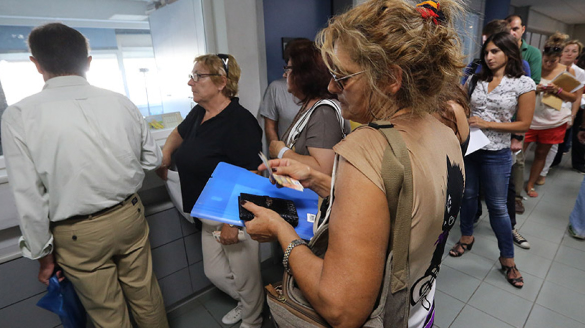 «Πρέσινγκ» για κατασχέσεις ακόμα και για μικροποσά σε 670.000 οφειλέτες