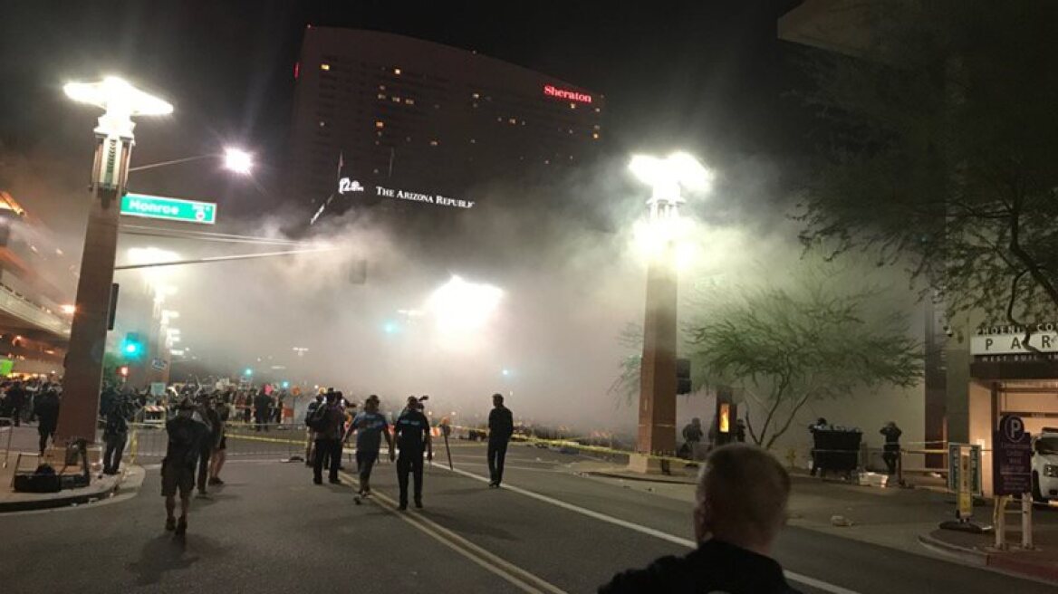 Riots break out at Phoenix after Trump speech