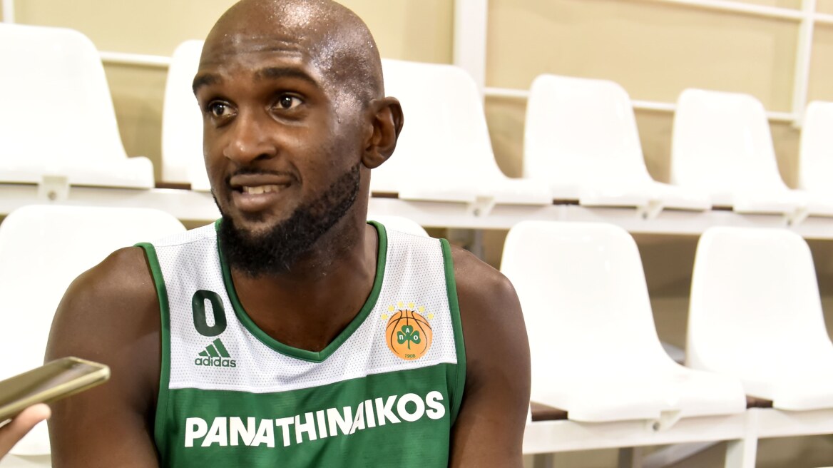 Παναθηναϊκός: Στο νοσοκομείο για προληπτικούς λόγους ο Σίνγκλετον