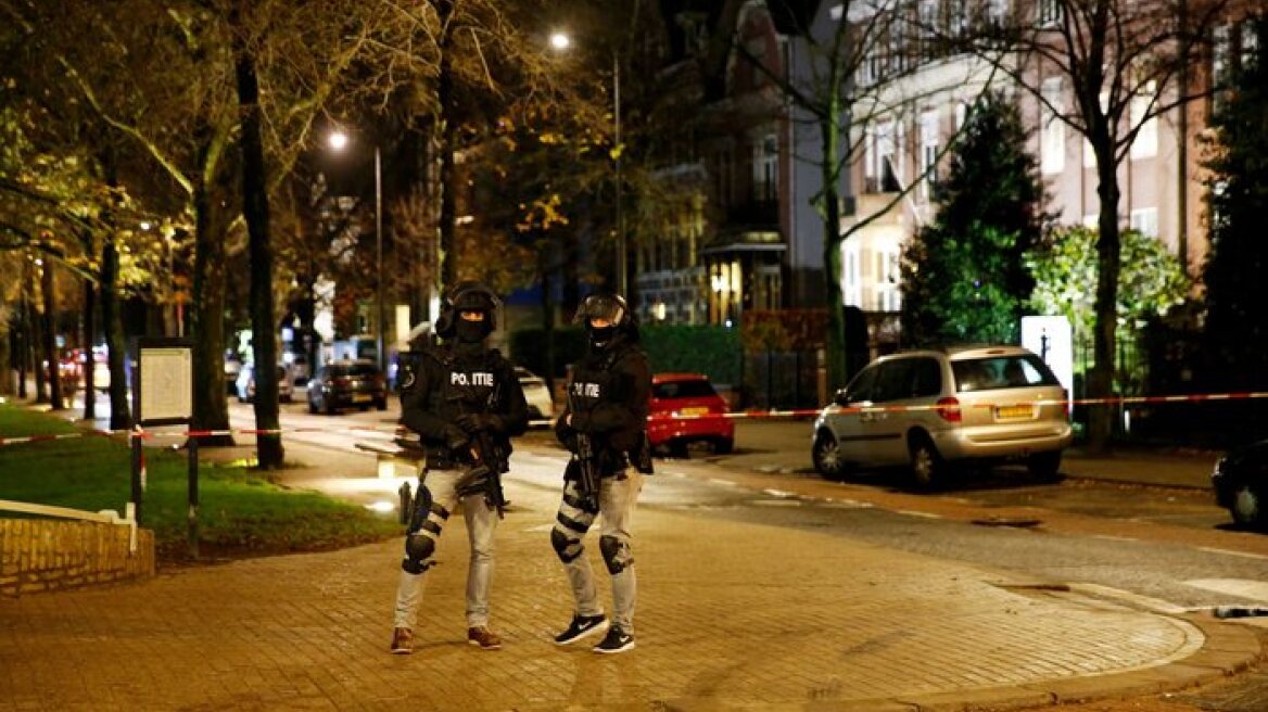 Ρότερνταμ: Το συγκρότημα Allah-Las θέλει να κάνει τη συναυλία που δεν έγινε