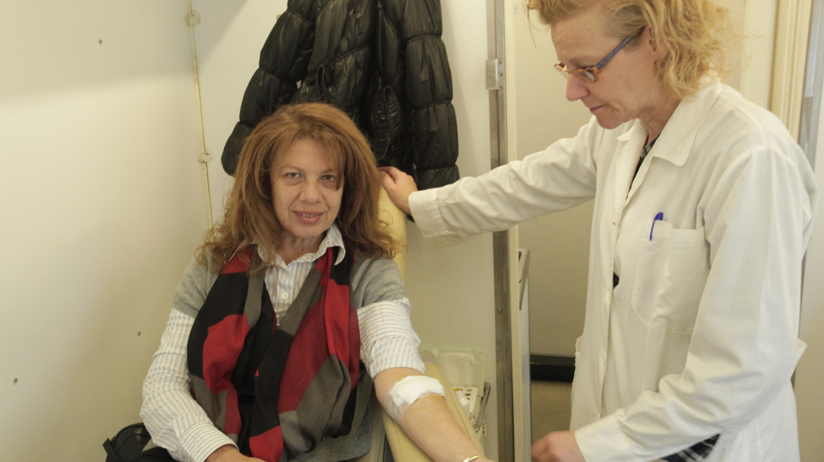 ΕΙΝΑΠ: Τα προβλήματα στην αιμοδοσία οφείλονται και στο κλείσιμο Μονάδων Αιμοδοσίας