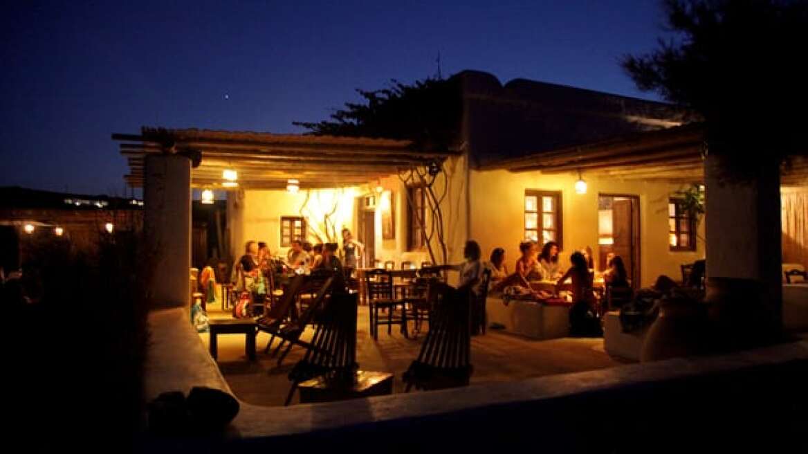 Guardian: Top ten Greek beach bars (photos)