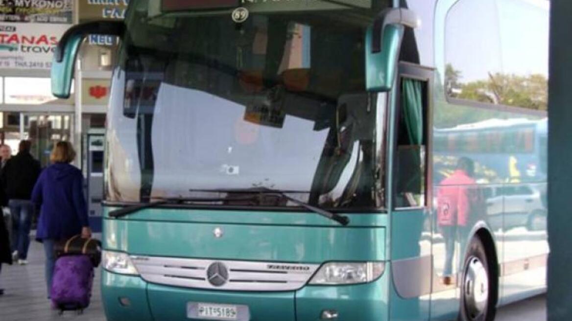 Καταγγελία γνωστού make up artist για πελατειακές σχέσεις στο ΚΤΕΛ Λάρισας