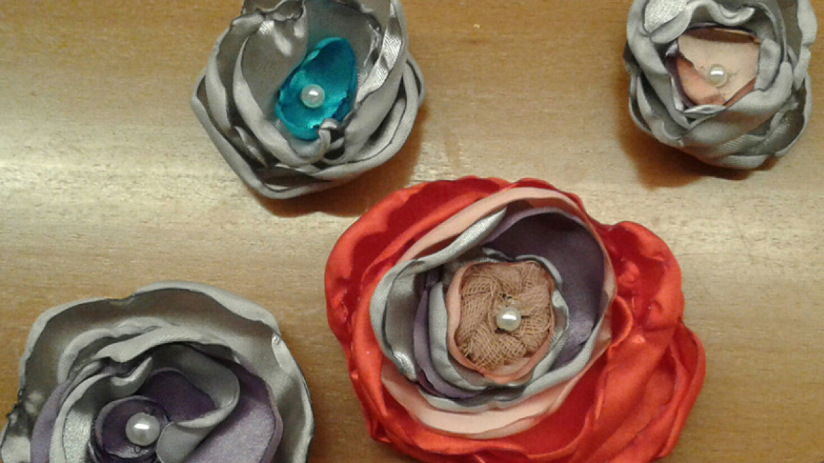 Ψαλίδια, κλωστές και βελόνες