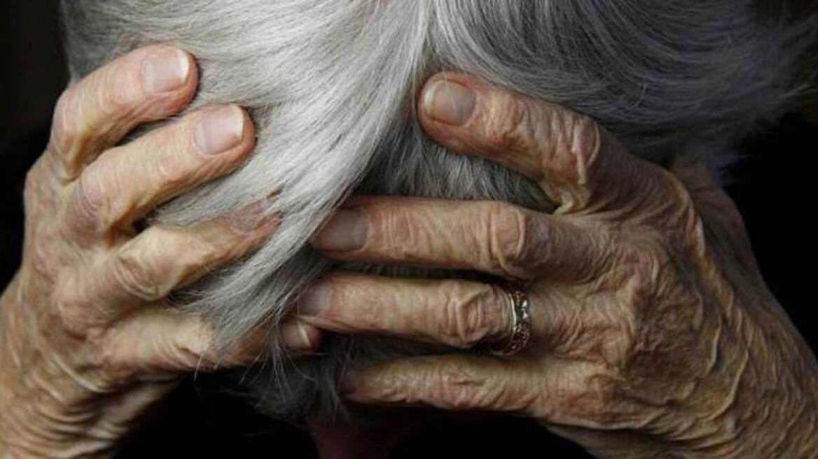Πύργος: «Μαϊμού» συγγενείς απέσπασαν 1.400 ευρώ από ηλικιωμένη